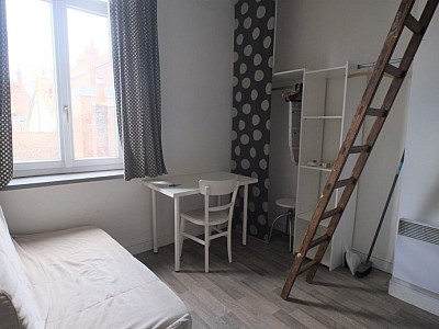 APPARTEMENT T1 - LILLE MONTEBELLO - 13.43 m2 - LOUÉ