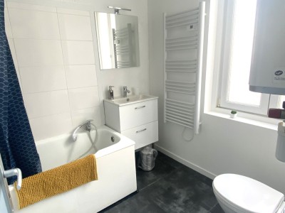 APPARTEMENT T1 - LILLE ST MICHEL - 27.07 m2 - LOUÉ