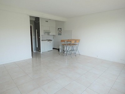 APPARTEMENT T1 - LILLE VAUBAN - 33.45 m2 - LOUÉ