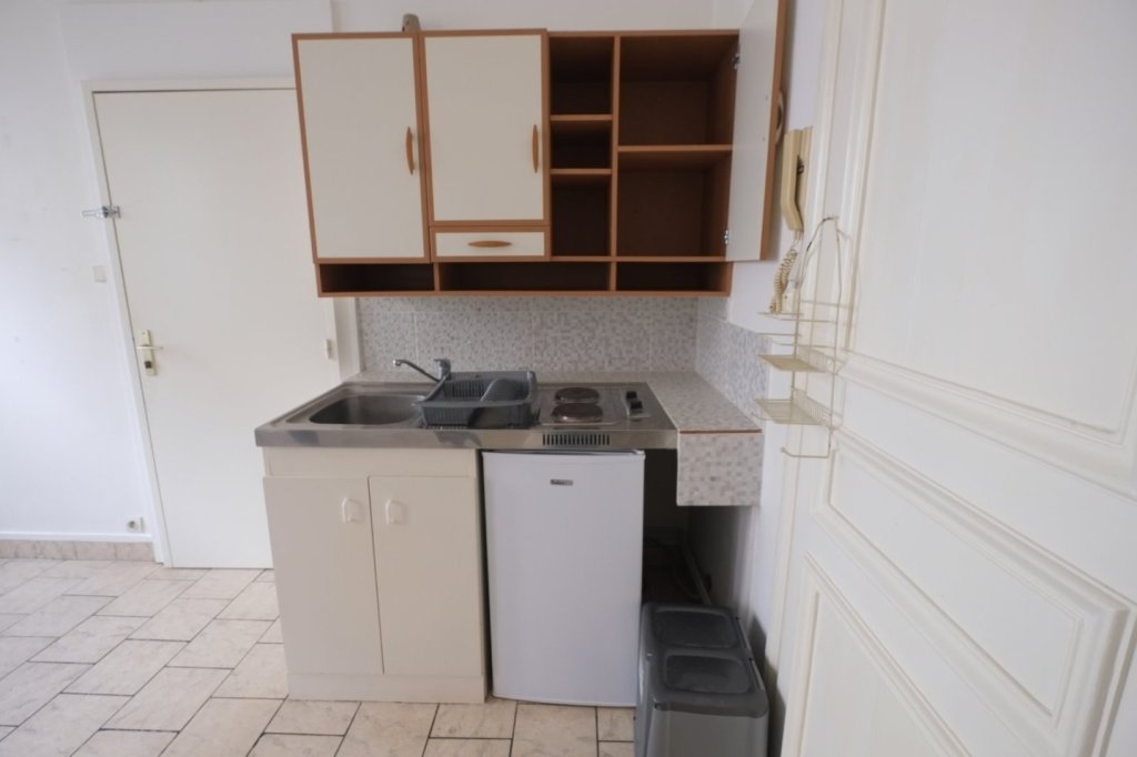 APPARTEMENT T1 - LILLE VAUBAN - 20 m2 - LOUÉ