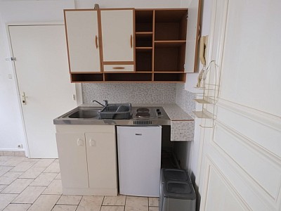 APPARTEMENT T1 - LILLE VAUBAN - 20 m2 - LOUÉ