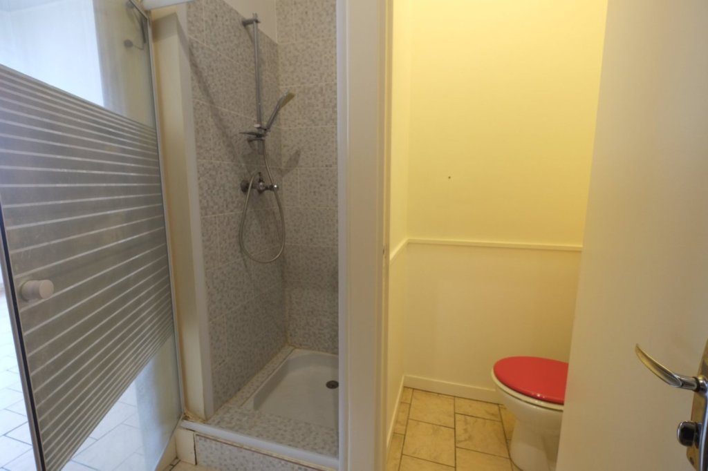 APPARTEMENT T1 - LILLE VAUBAN - 20 m2 - LOUÉ