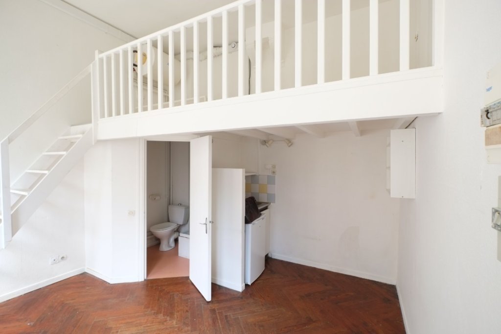 APPARTEMENT T1 - LILLE ST MICHEL - 15 m2 - 89 000 €
