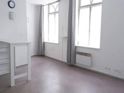 APPARTEMENT T1 A VENDRE - LILLE WAZEMMES - 25 m2 - 117000 €