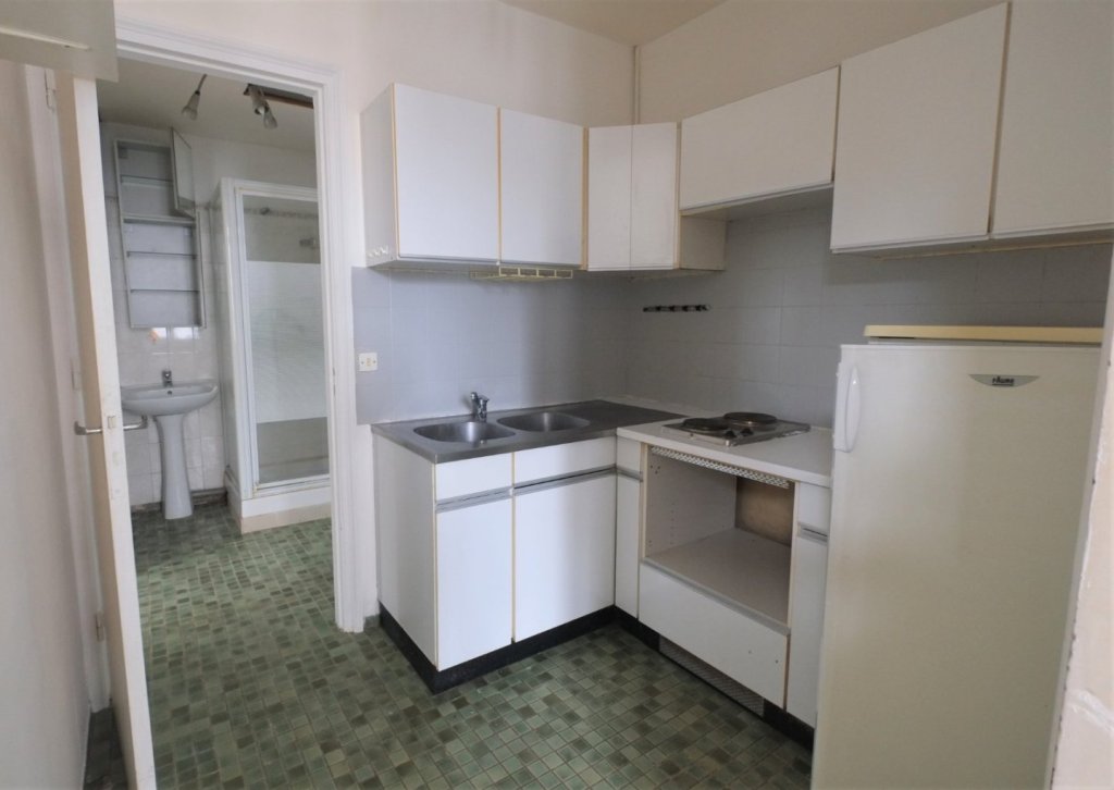 APPARTEMENT T2 - LILLE CENTRE - 52.13 m2 - LOUÉ