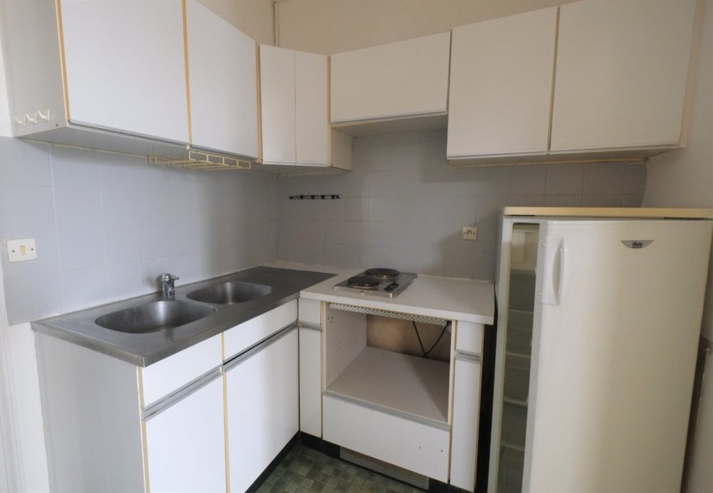 APPARTEMENT T2 - LILLE CENTRE - 52.13 m2 - LOUÉ