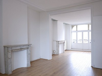 APPARTEMENT T2 - LILLE FIVES - 91.75 m2 - LOUÉ