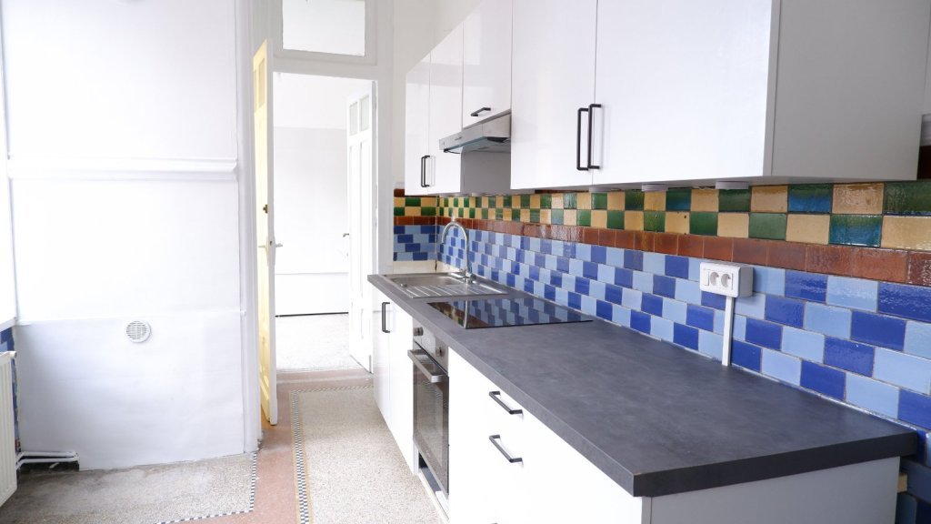 APPARTEMENT T2 - LILLE FIVES - 91.75 m2 - LOUÉ