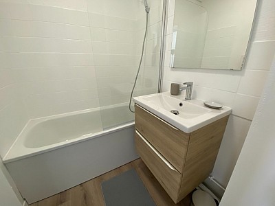 APPARTEMENT T2 - LILLE MOULINS - 37.06 m2 - 643€ charges comprises par mois