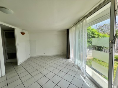 APPARTEMENT T2 - LAMBERSART - 42 m2 - 180000€