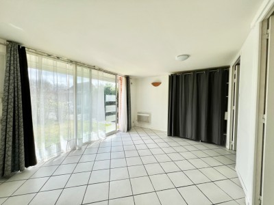 APPARTEMENT T2 - LAMBERSART - 42 m2 - 180000€