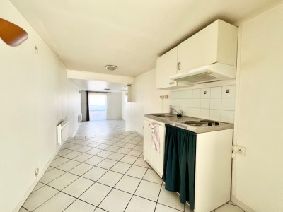 APPARTEMENT T2 - LAMBERSART - 42 m2 - 180000€