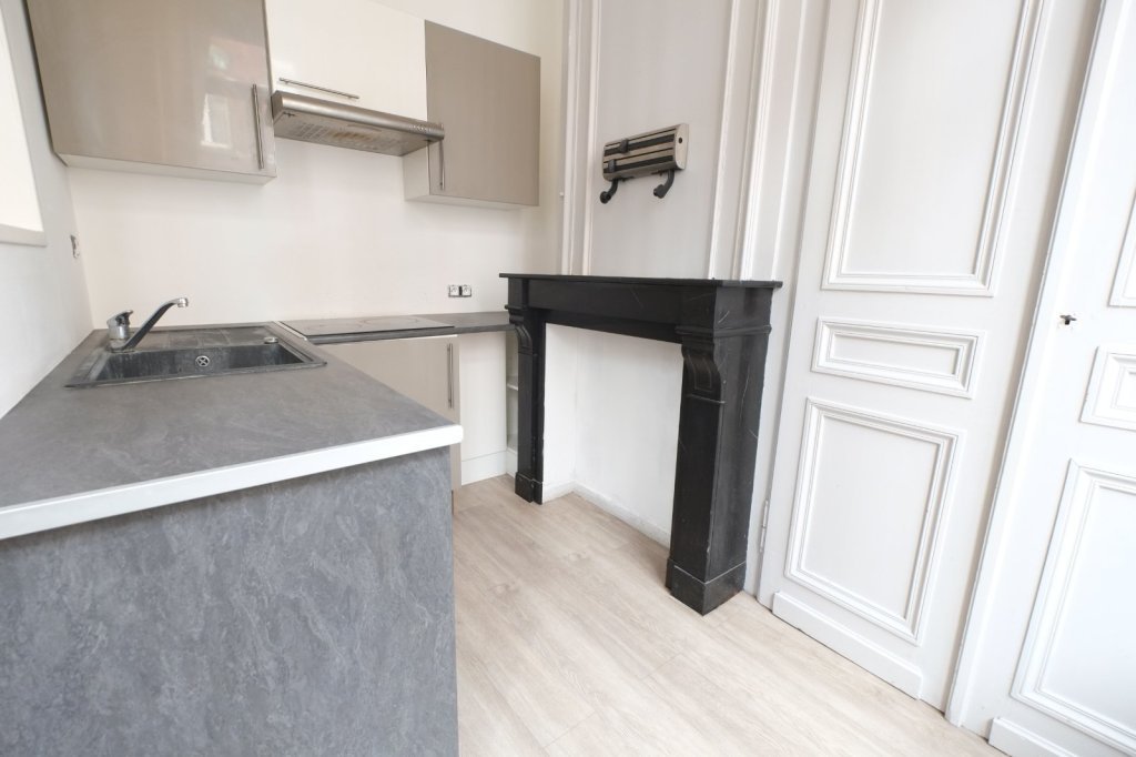 APPARTEMENT T2 - LILLE GAMBETTA - 37 m2 - 174 000 €