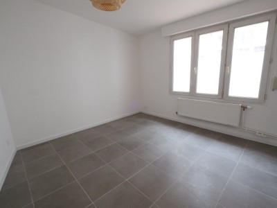 APPARTEMENT T2 - LILLE VAUBAN - 39 m2 - 195000 €