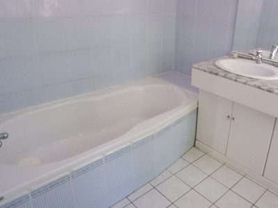 APPARTEMENT T2 - LILLE VAUBAN - 52 m2 - 264000€
