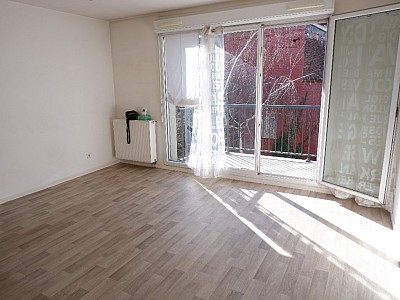 APPARTEMENT T2 - LILLE WAZEMMES - 43 m2 - 190000€