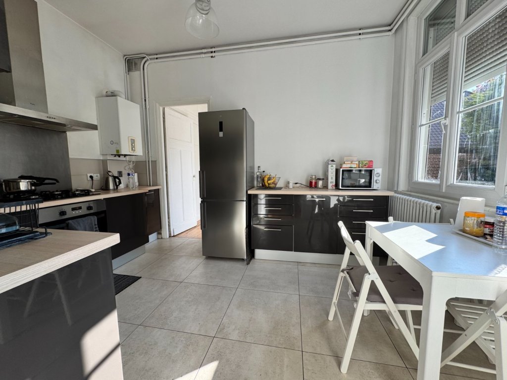 APPARTEMENT T3 - LA MADELEINE - 83.95 m2 - LOU&Eacute;