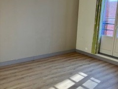APPARTEMENT T3 A LOUER - LILLE CENTRE - 94.35 m2 - 1535€ charges comprises par mois