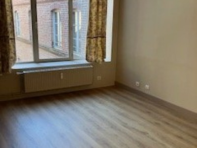 APPARTEMENT T3 A LOUER - LILLE CENTRE - 94.35 m2 - 1535€ charges comprises par mois