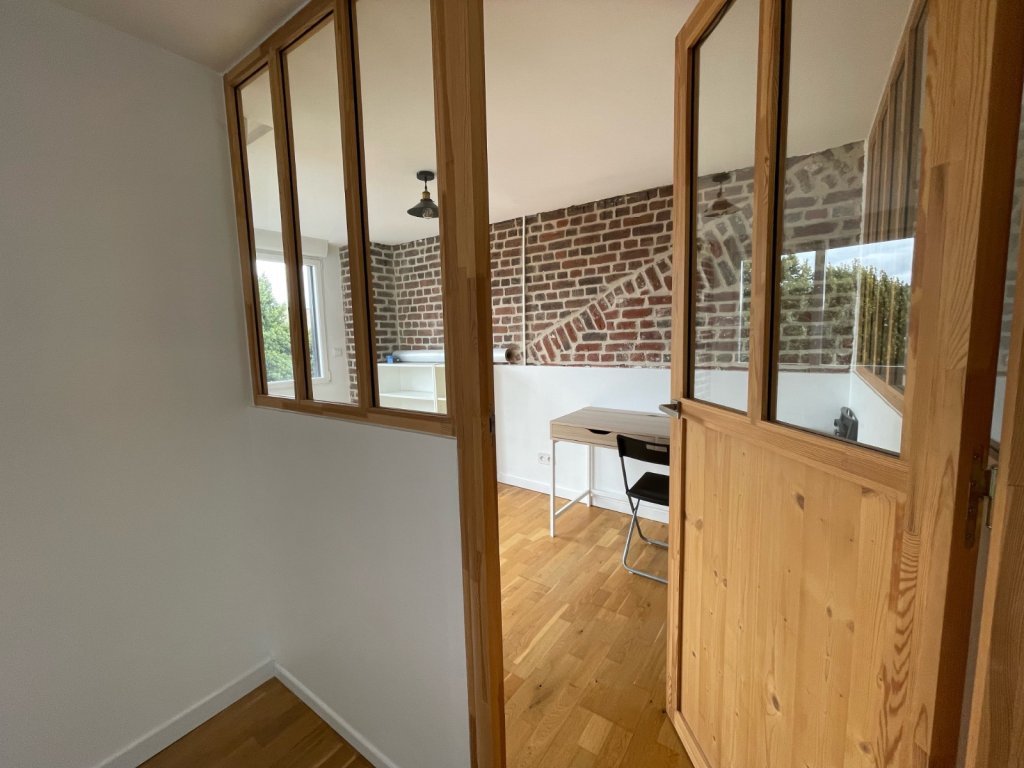 APPARTEMENT T3 - LILLE ST MICHEL - 79.95 m2 - LOUÉ