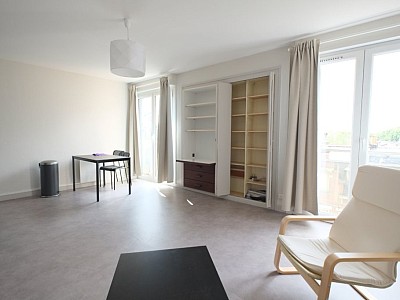 APPARTEMENT T3 - LILLE VAUBAN ESQUERMES - 54.88 m2 - LOUÉ