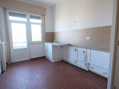 APPARTEMENT T3 - LILLE VAUBAN - 73.51 m2 - LOUÉ