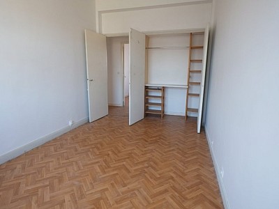 APPARTEMENT T3 - LILLE VAUBAN - 73.51 m2 - LOUÉ