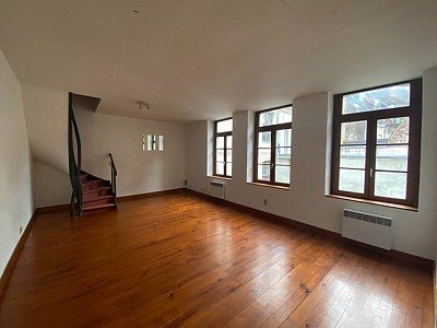 APPARTEMENT T3 - LILLE VIEUX LILLE - 65.86 m2 - LOUÉ