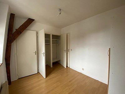 APPARTEMENT T3 - LILLE VIEUX LILLE - 64.22 m2 - LOUÉ