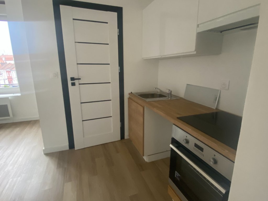 APPARTEMENT T3 - LILLE WAZEMMES - 58.62 m2 - LOU&Eacute;