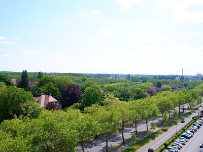APPARTEMENT T3 - CROIX - 96 m2 - 215000€