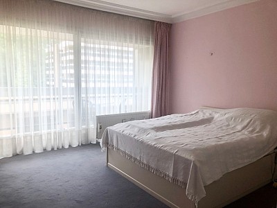 APPARTEMENT T3 - CROIX - 91 m2 - 225000€