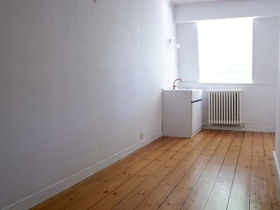 APPARTEMENT T3 - LILLE VAUBAN - 56 m2 - 264000 €