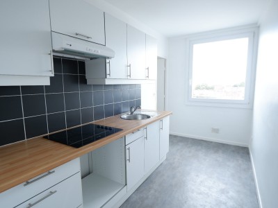 APPARTEMENT T3 - LILLE VAUBAN - 57 m2 - 185000€
