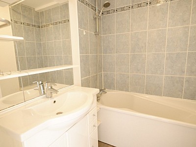 APPARTEMENT T3 - LILLE VAUBAN - 57 m2 - 185000€