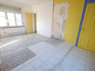 APPARTEMENT T3 - RONCHIN - 112 m2 - 190000€