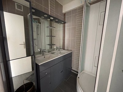 APPARTEMENT T4 - LAMBERSART - 66.09 m2 - LOUÉ