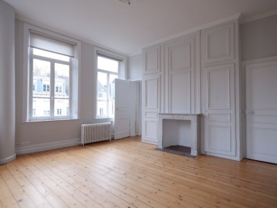 APPARTEMENT T4 - LILLE VAUBAN - 99.78 m2 - LOUÉ