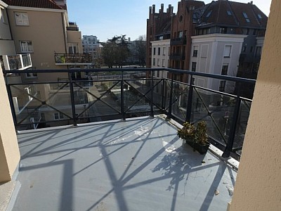 APPARTEMENT T4 - LILLE VIEUX LILLE - 93 m2 - LOUÉ