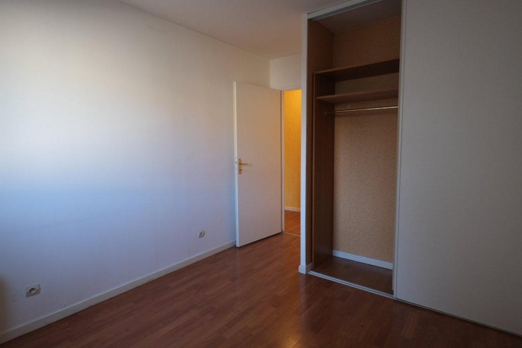 APPARTEMENT T4 - LILLE VIEUX LILLE - 93 m2 - LOUÉ