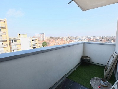 APPARTEMENT T4 - LA MADELEINE - 79.41 m2 - 243000€