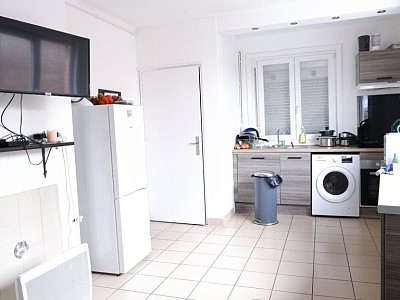 APPARTEMENT T4 - LILLE HELLEMMES - 66 m2 - 190000€