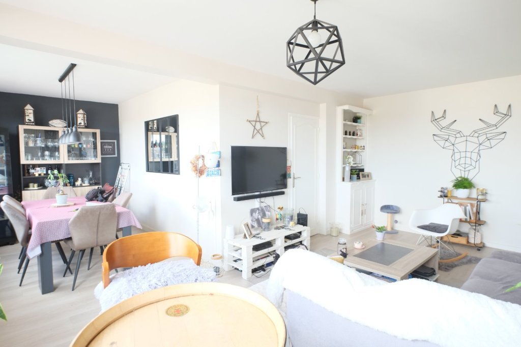 APPARTEMENT T4 - LILLE VAUBAN - 75 m2 - 243 000 €