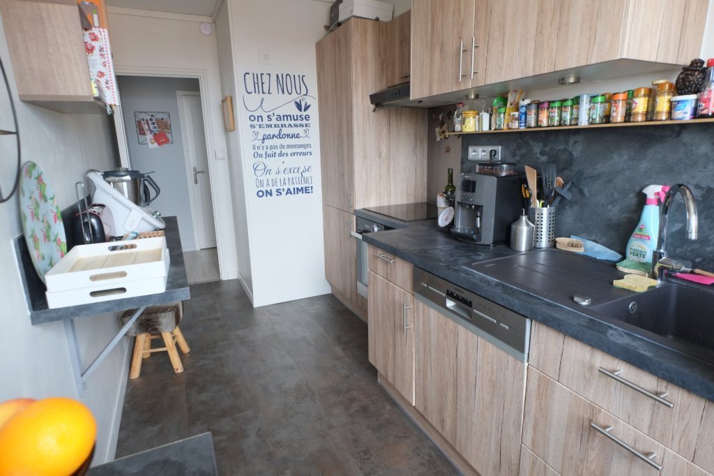 APPARTEMENT T4 - LILLE VAUBAN - 75 m2 - 243 000 €