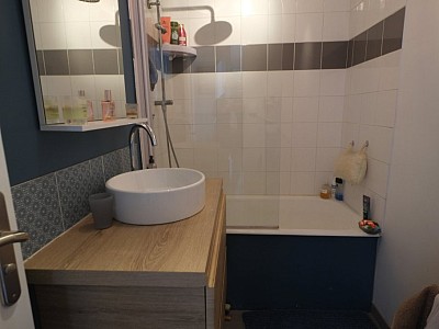 APPARTEMENT T4 - LILLE VAUBAN - 75 m2 - 243000€