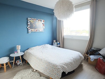 APPARTEMENT T4 - LILLE VAUBAN - 75 m2 - 243000€