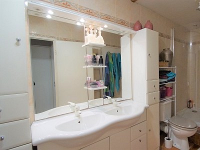 APPARTEMENT T4 - LOMME MITTERIE - 81.89 m2 - 212000€