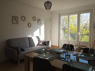 APPARTEMENT T5 - LILLE BOIS BLANC - 75.89 m2 - LOUÉ