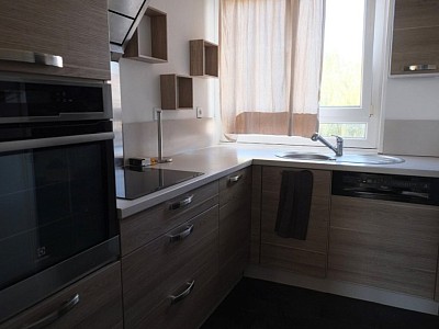 APPARTEMENT T5 - LILLE BOIS BLANC - 72.48 m2 - LOUÉ