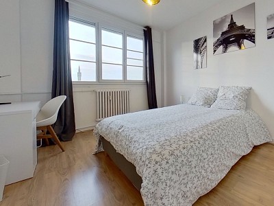 APPARTEMENT T5 A LOUER - LILLE GRAND PALAIS - 80 m2 - 1547 € charges comprises par mois
